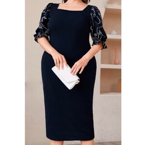 Black Straight Dress with Puff Half Sleeves